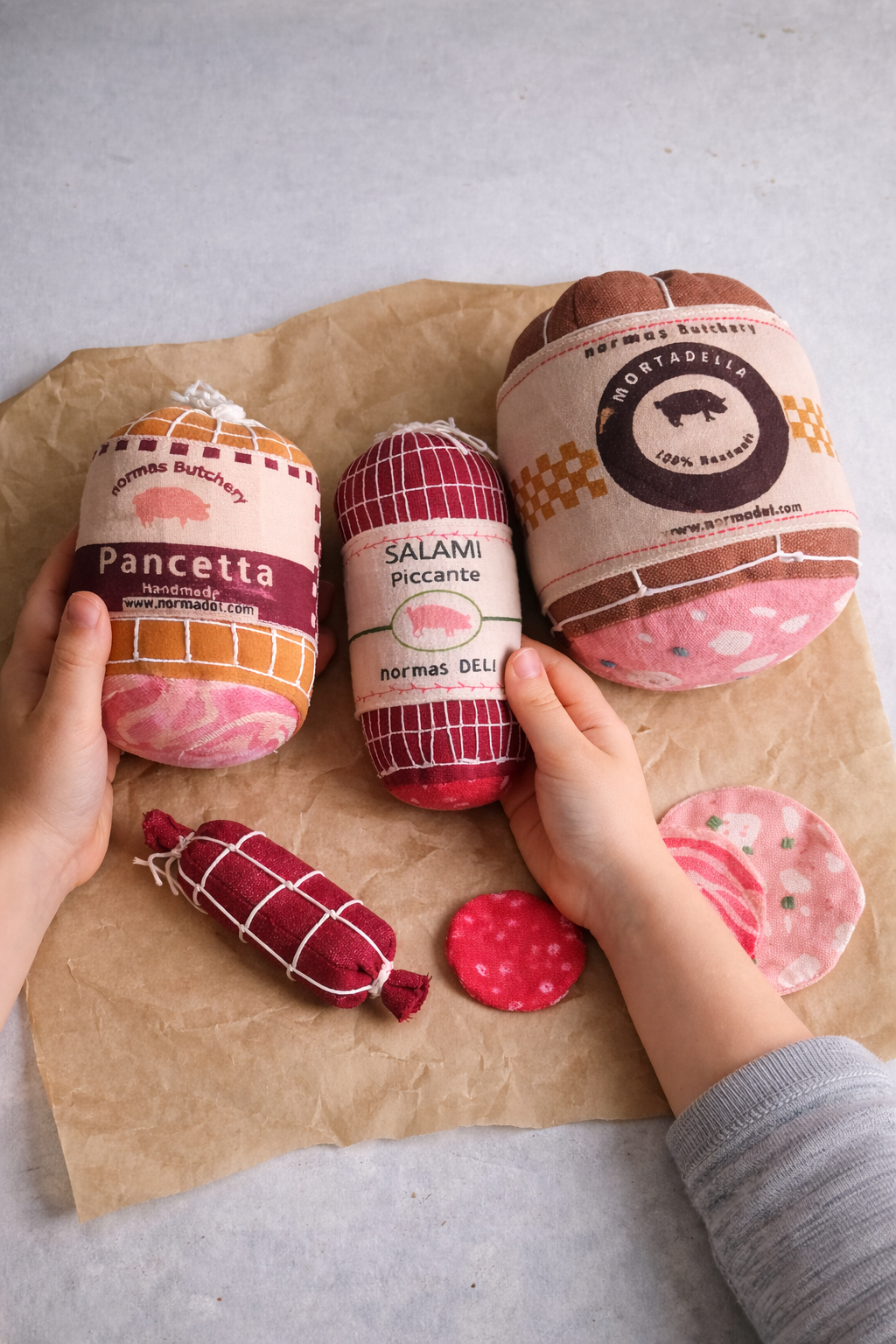 Salami Piccante Play Set – Handprinted Canvas
