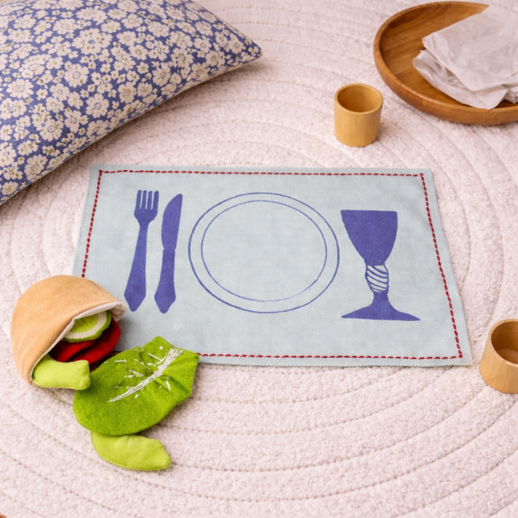 Garden Fresh Salad Set – Avocado, Tomato, Cucumber & Pita