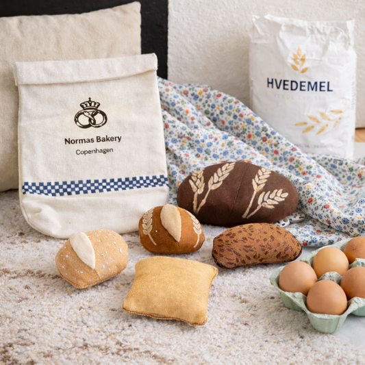 Artisan Play Bread Set – 5-Piece Handcrafted Bakery with Fabric Bag