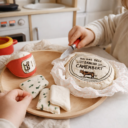 Norma’s Deli – Danish Camembert Play Set