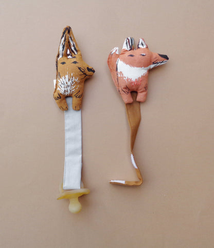 RABBIT PACIFIER HOLDER - normadot .com ™