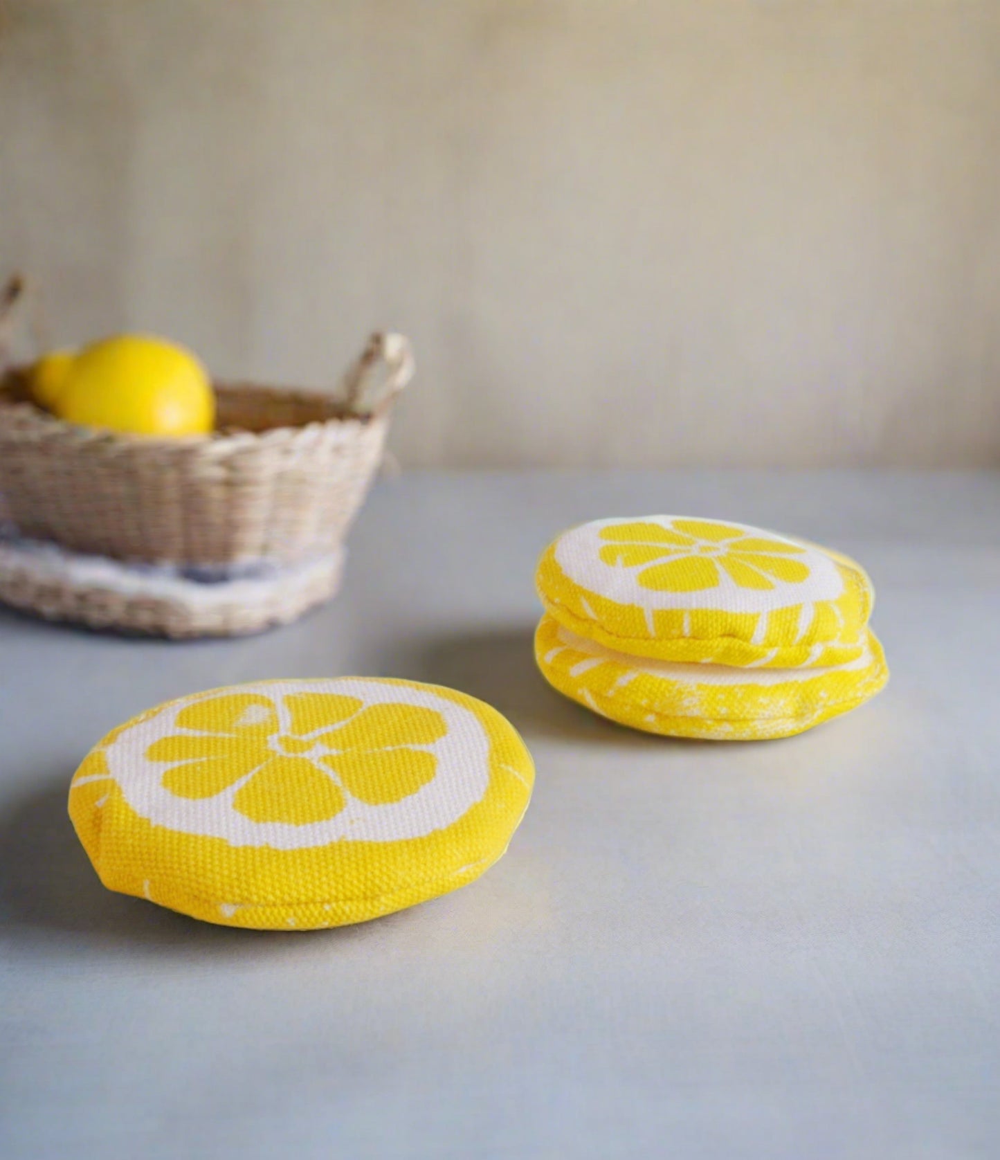 Lemon slices (3 pieces)